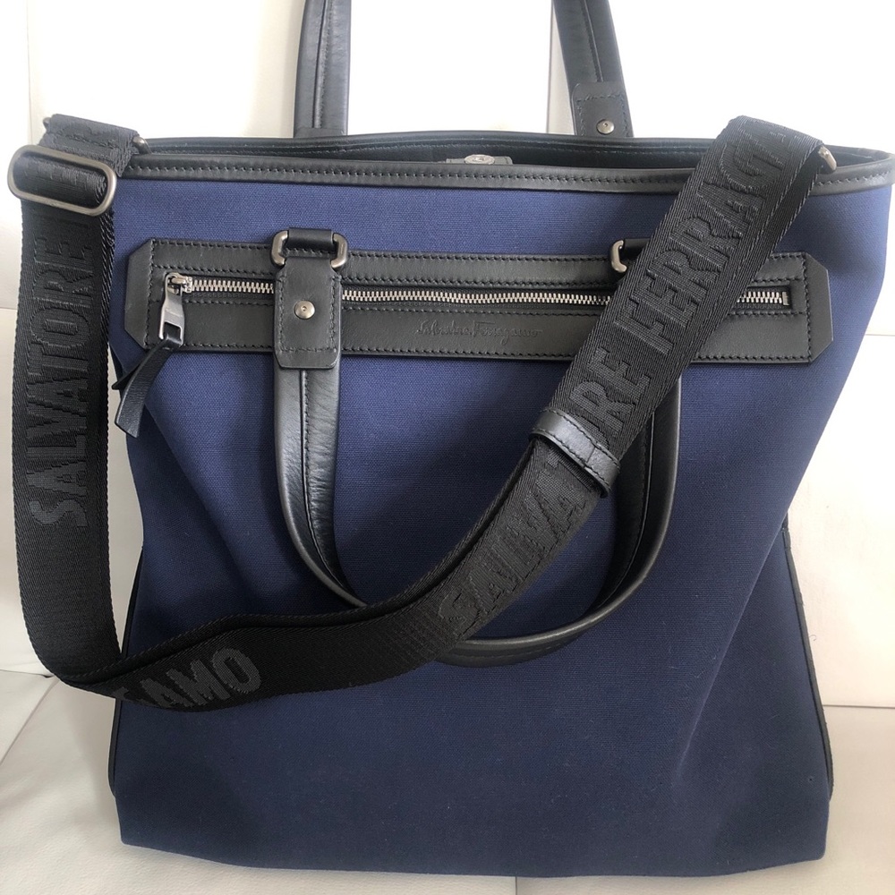 Ferragamo Varenne Shoulder Bag for Men in blue - Picture 5 of 14